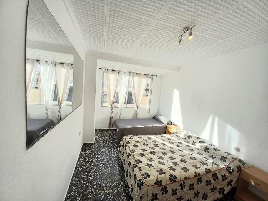 Apartment Capitan Segarra Center Alicante Esterno foto